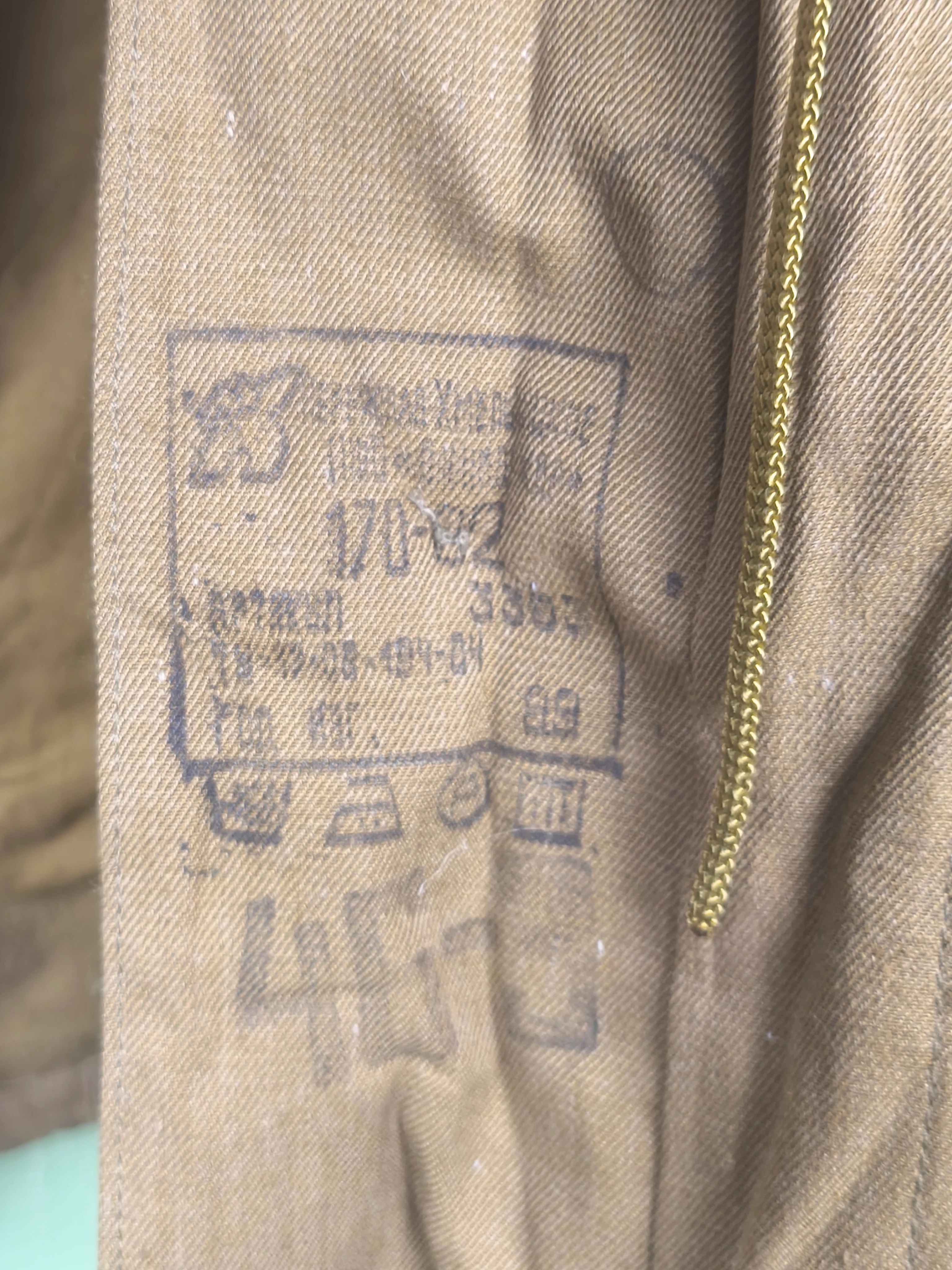 1989 Soviet "Afghanka" Winterjacket - Image 10