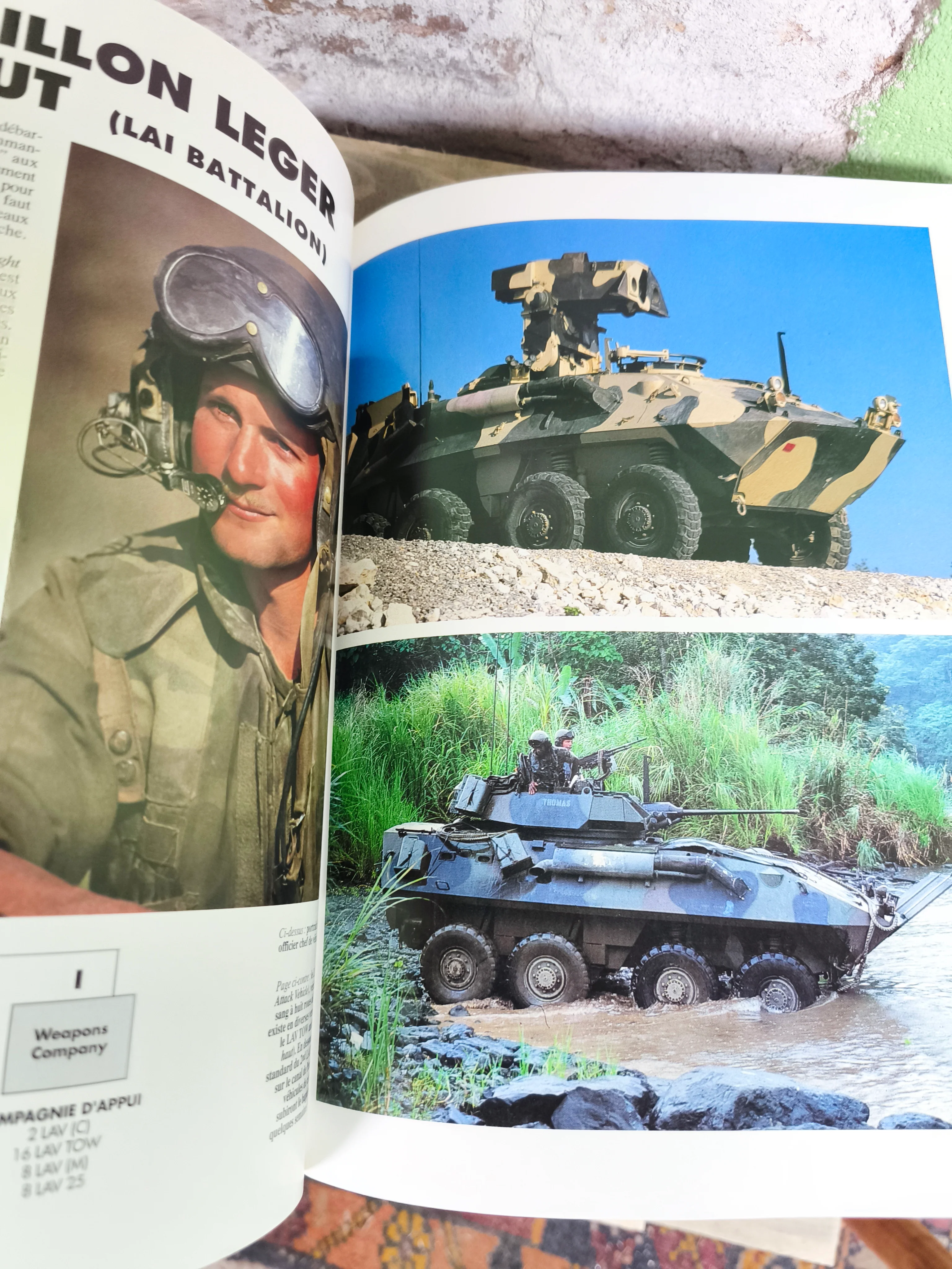 1990 French Magazine : US MARINE CORPS - Image 4