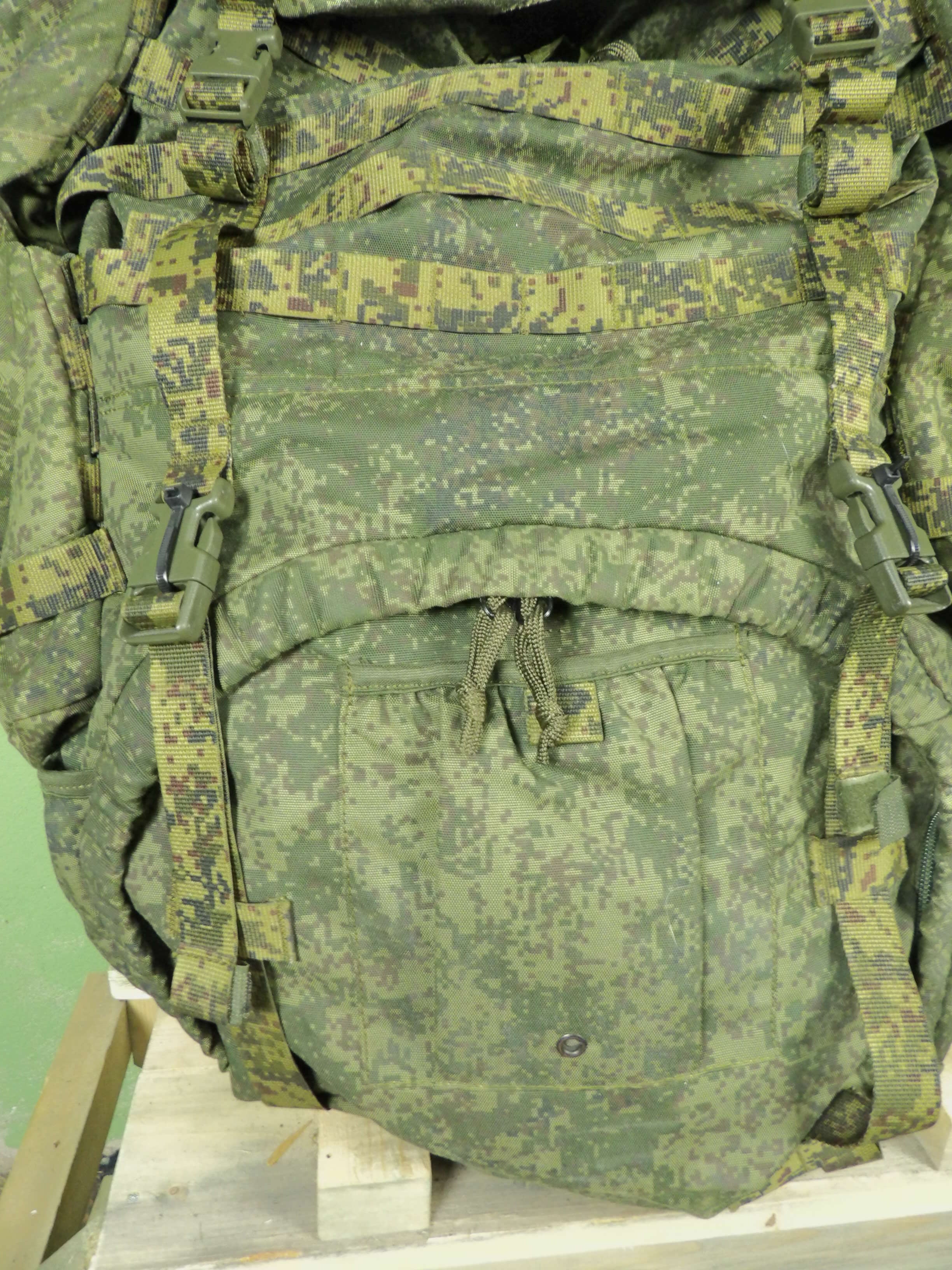Issued 6sh118  Russian Military Backpack - Image 5