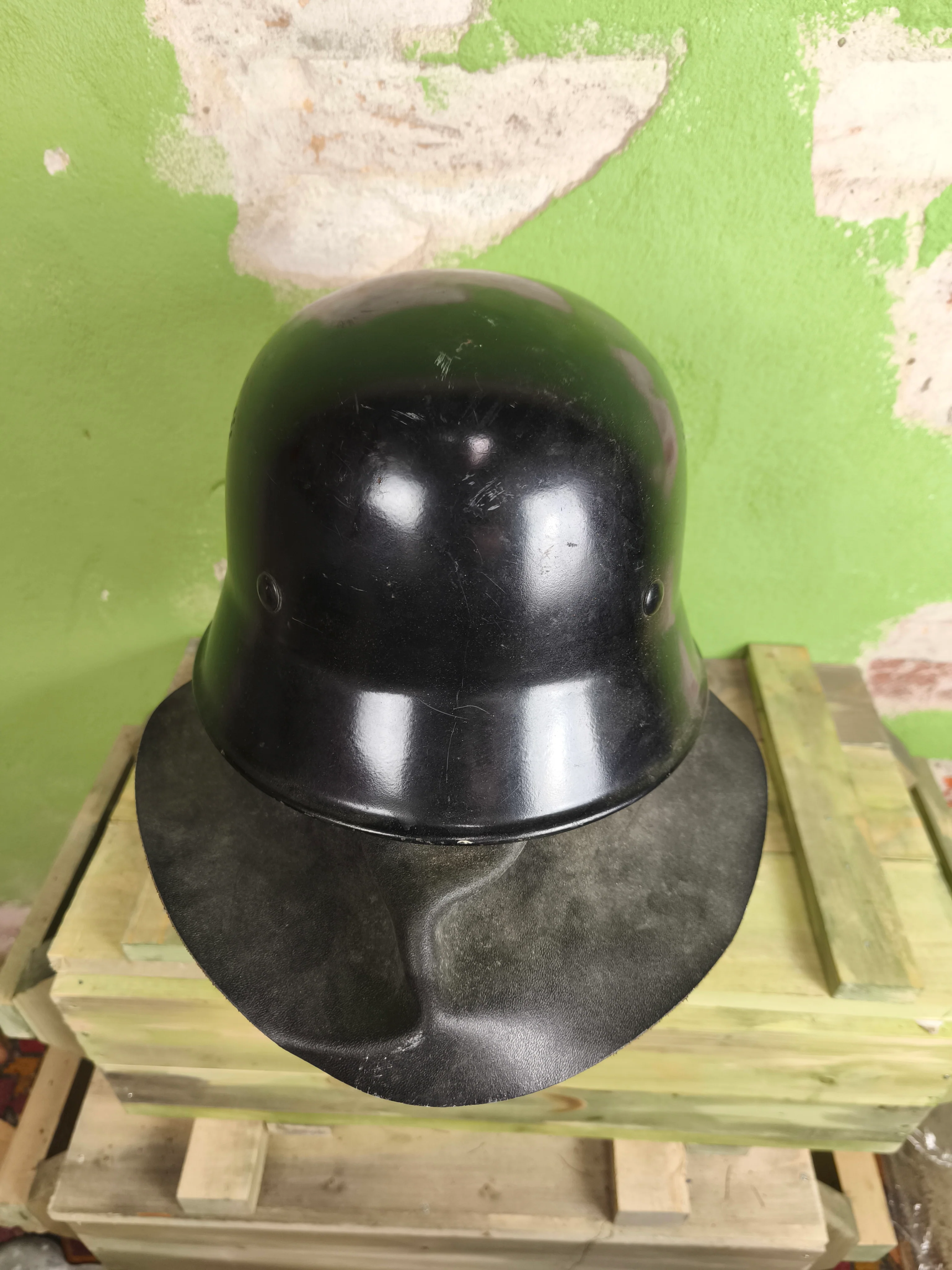 Issued German M35 Fire Helmet - Image 4