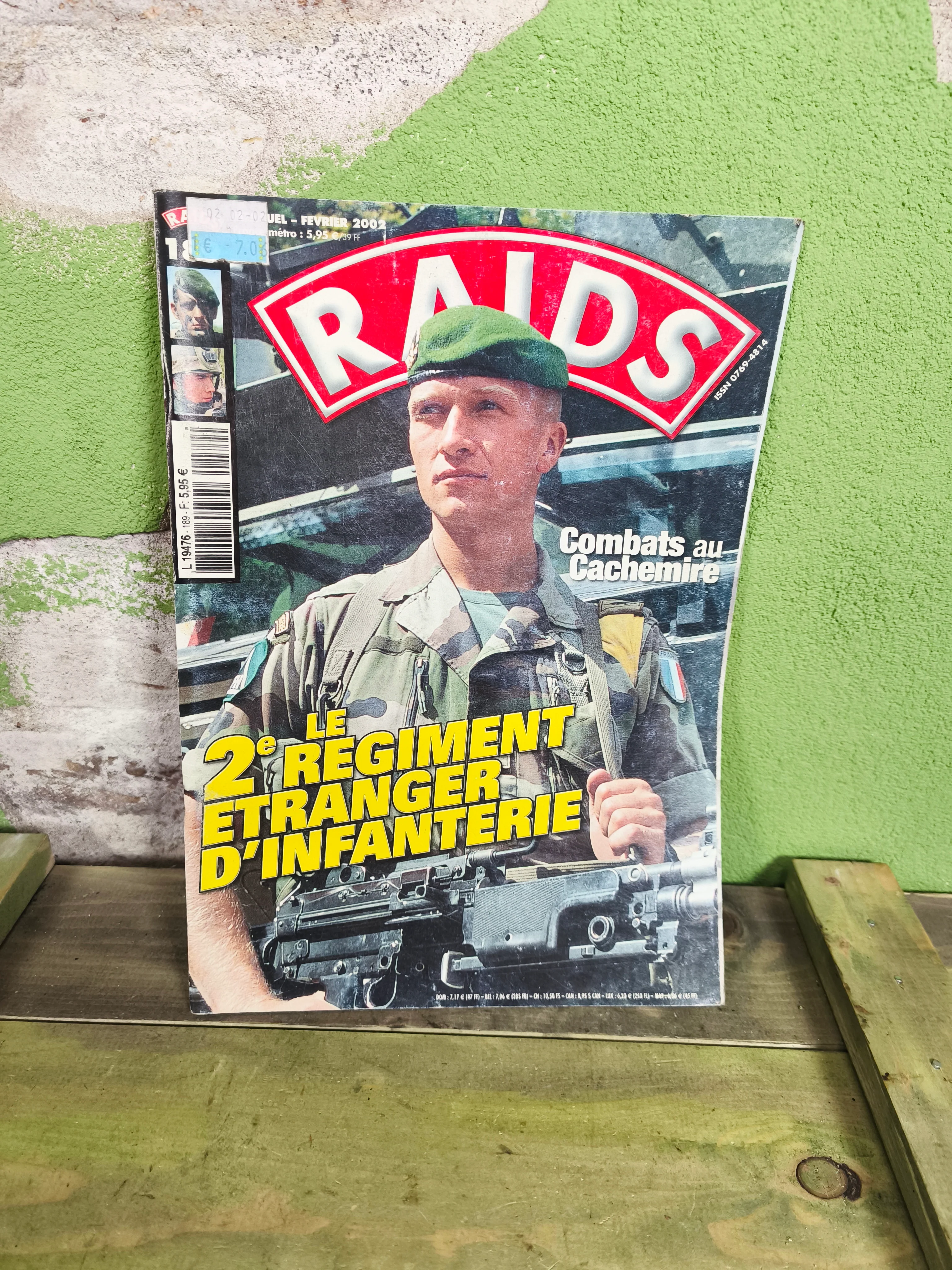 French RAIDS Military Magazines 1987-2002 - Image 25