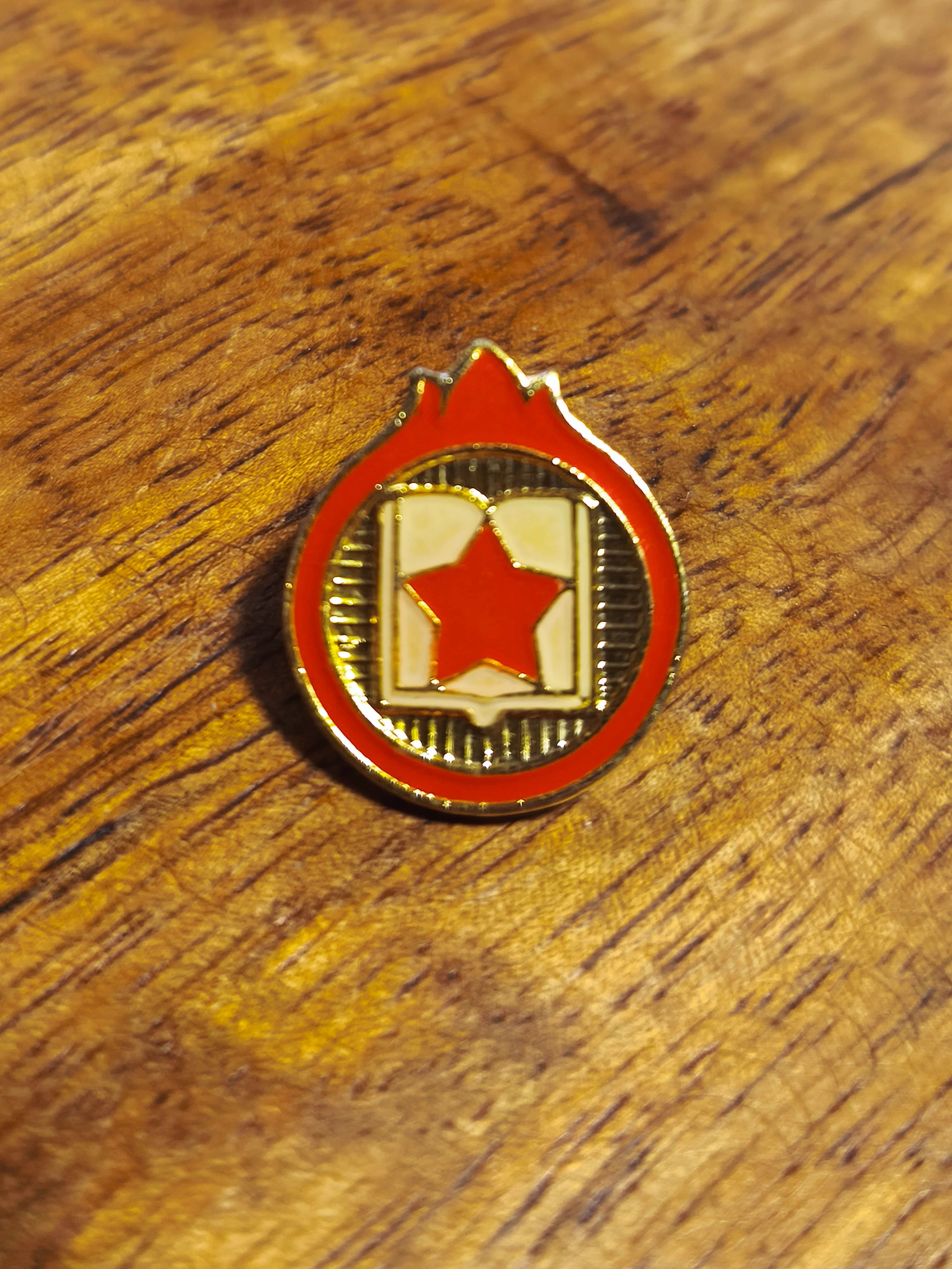 Jiskry Czechoslovakian Socialist Children Member "Spark" Badge