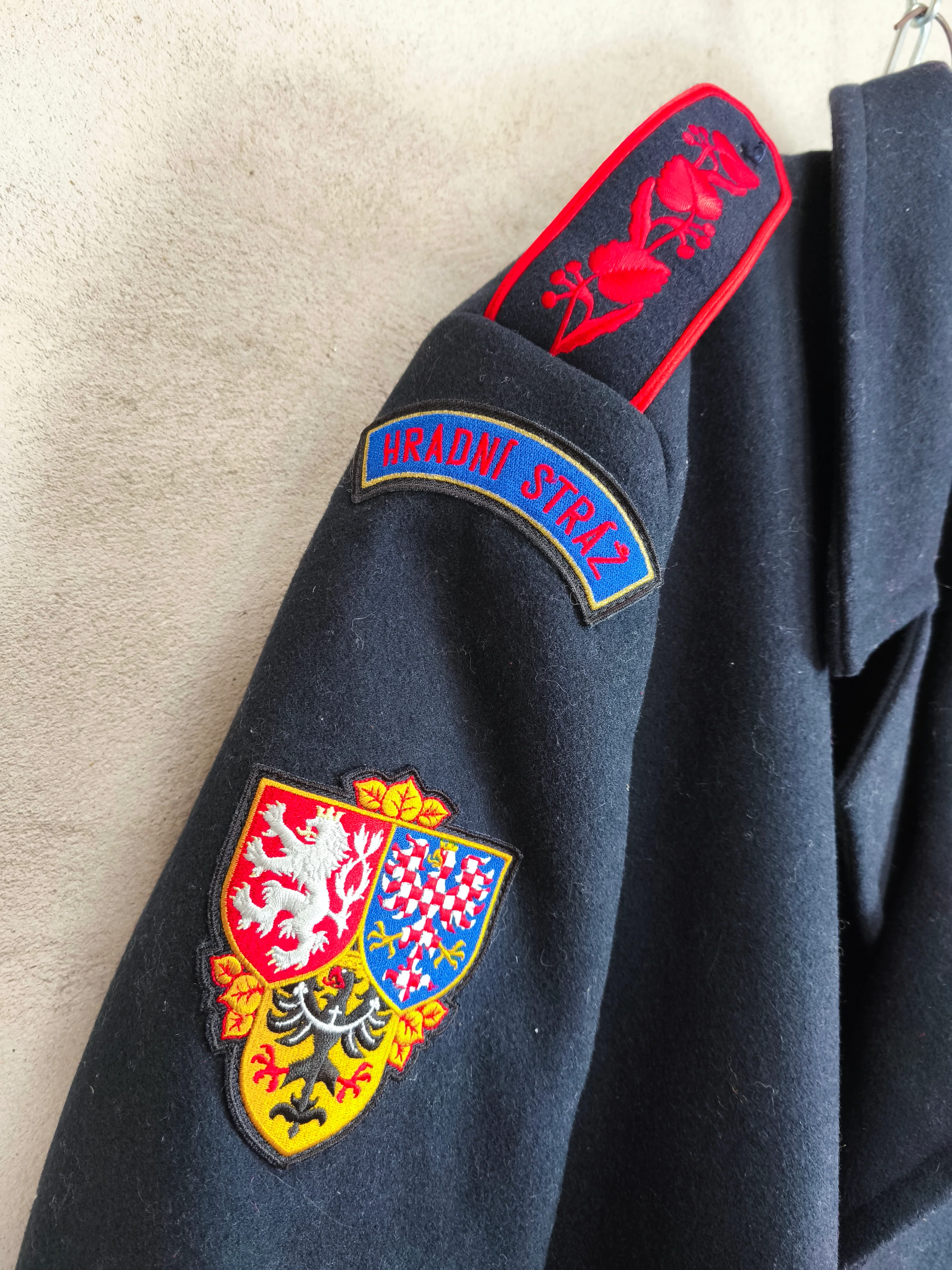 Issued Czech Prague Palace Guard Greatcoat "Hradní Stráže" XXL - Image 3