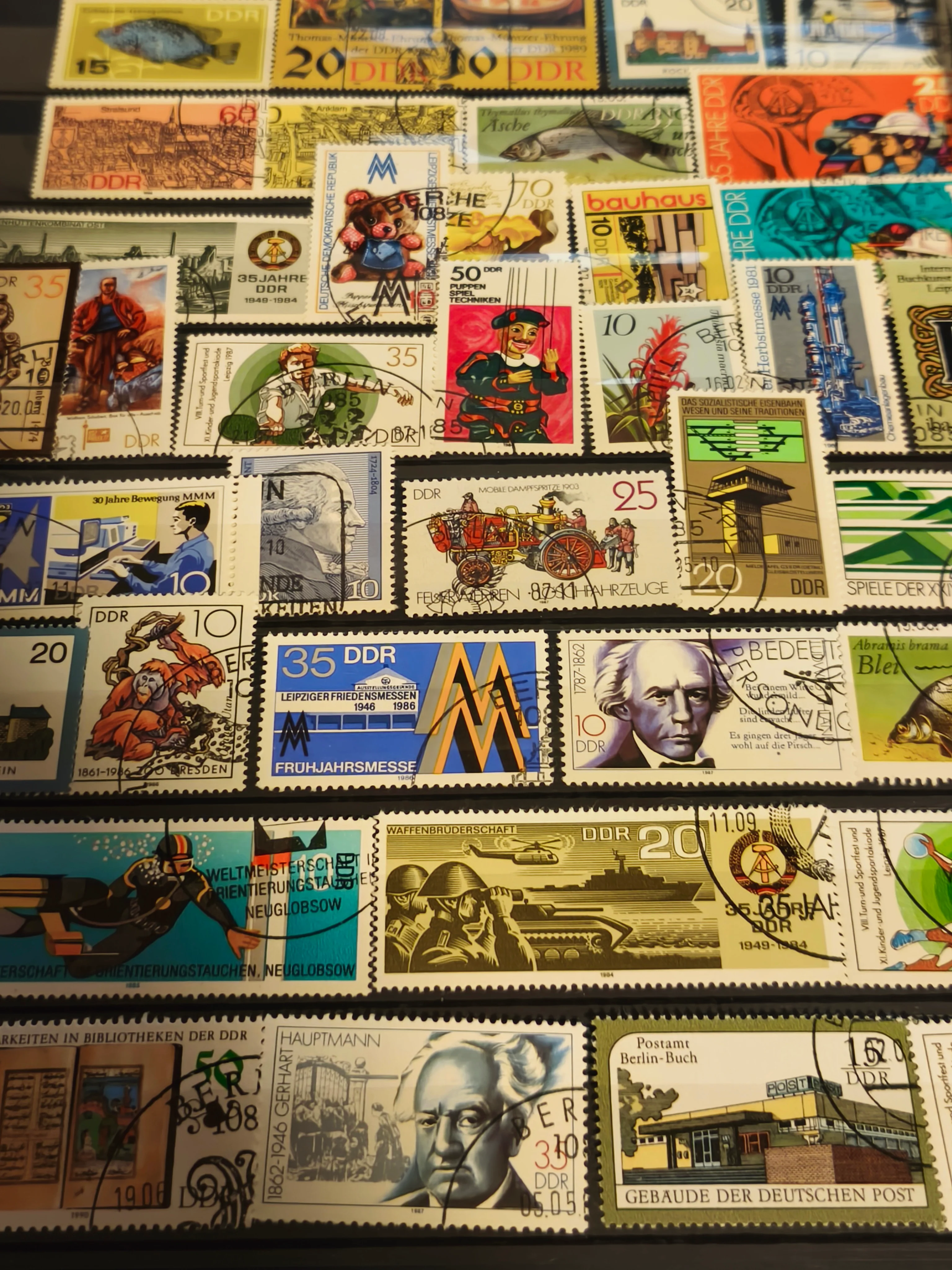 DDR Deutsche Demokratische Republik Mystery Stamp Set (10 Pieces) - Image 5