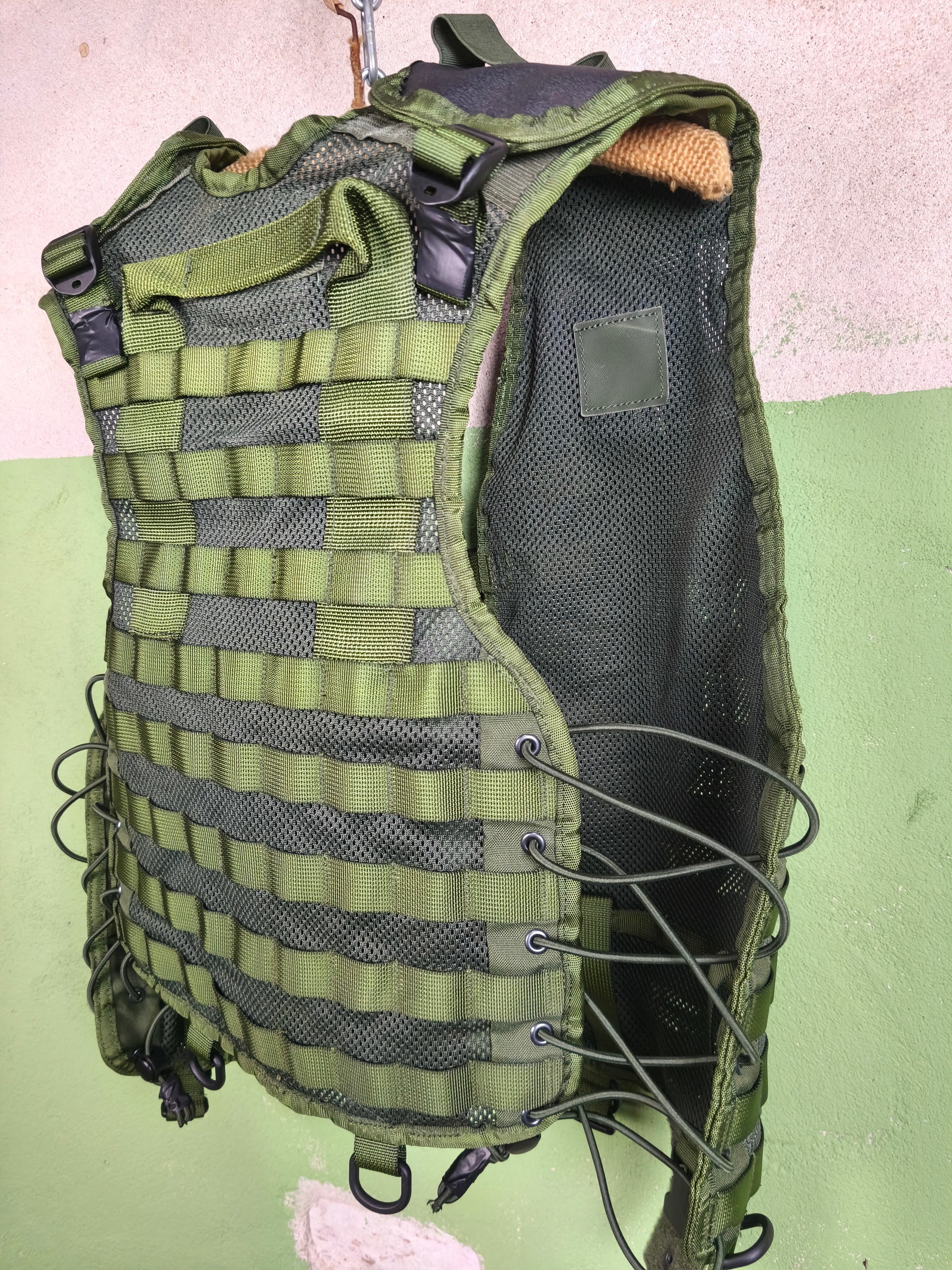 Dutch Modular Combat Vest Green - Image 3