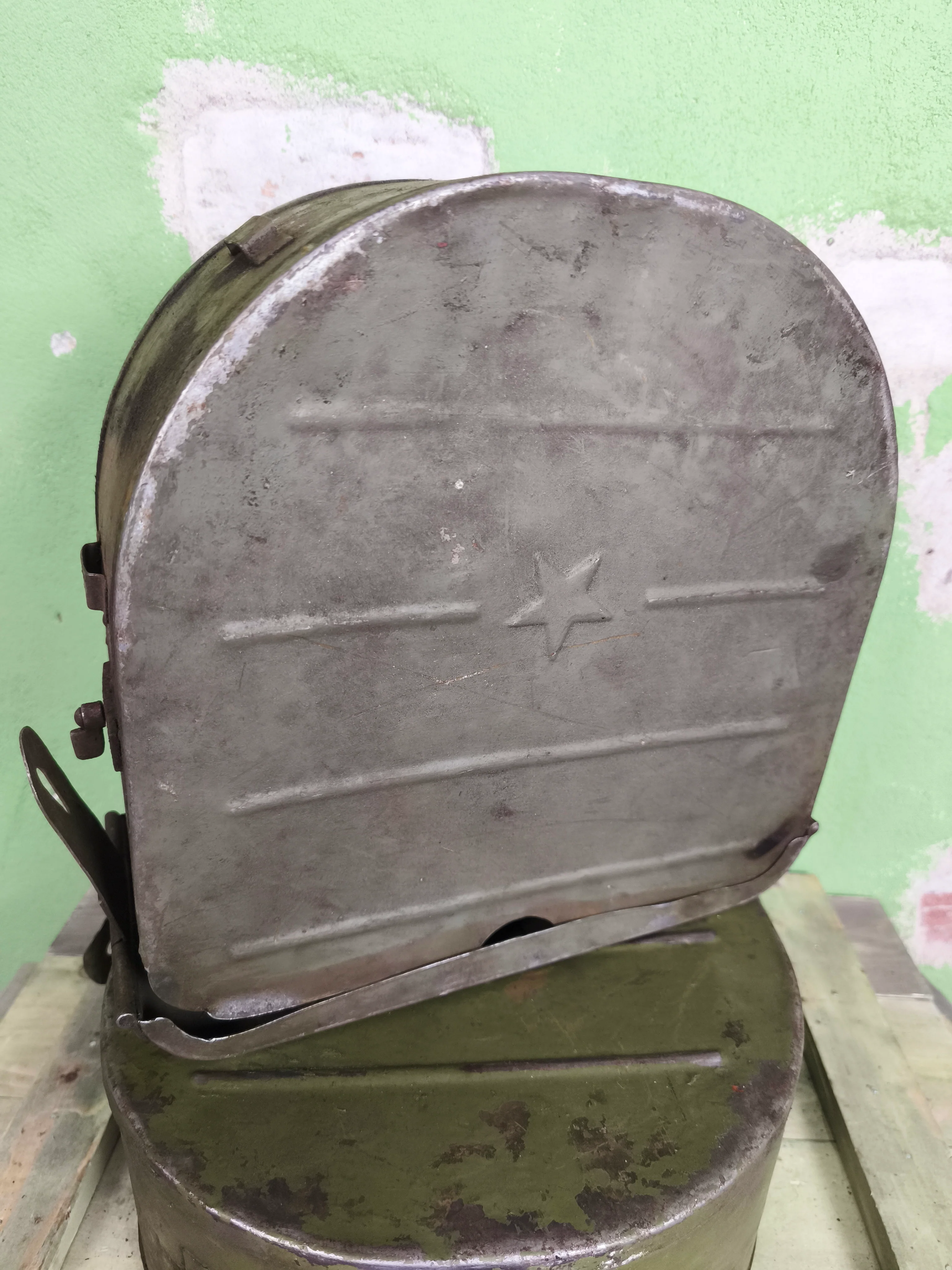 Soviet Degtyaryov DP-28 Pancake Magazine Box