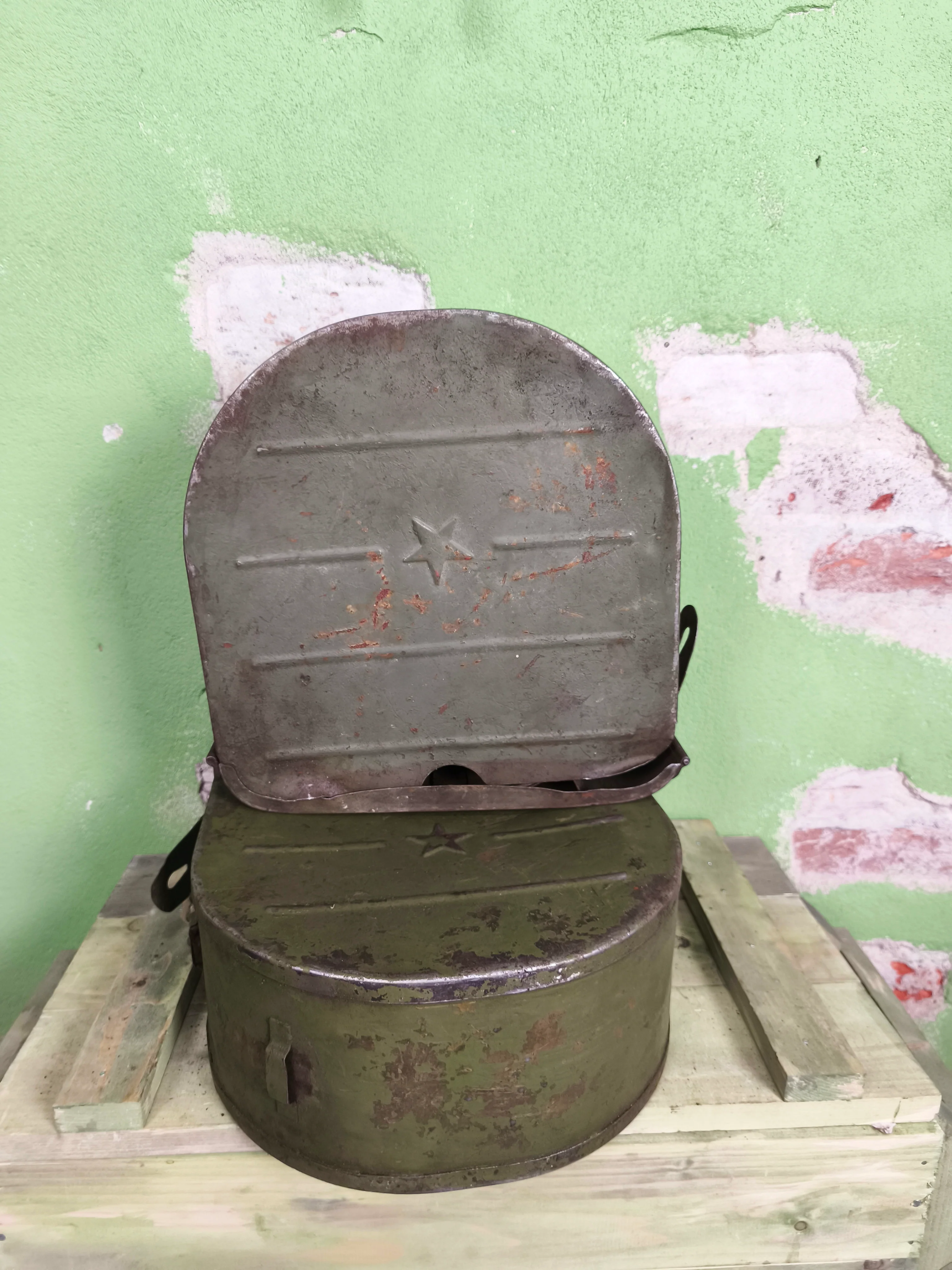 Soviet Degtyaryov DP-28 Pancake Magazine Box - Image 5