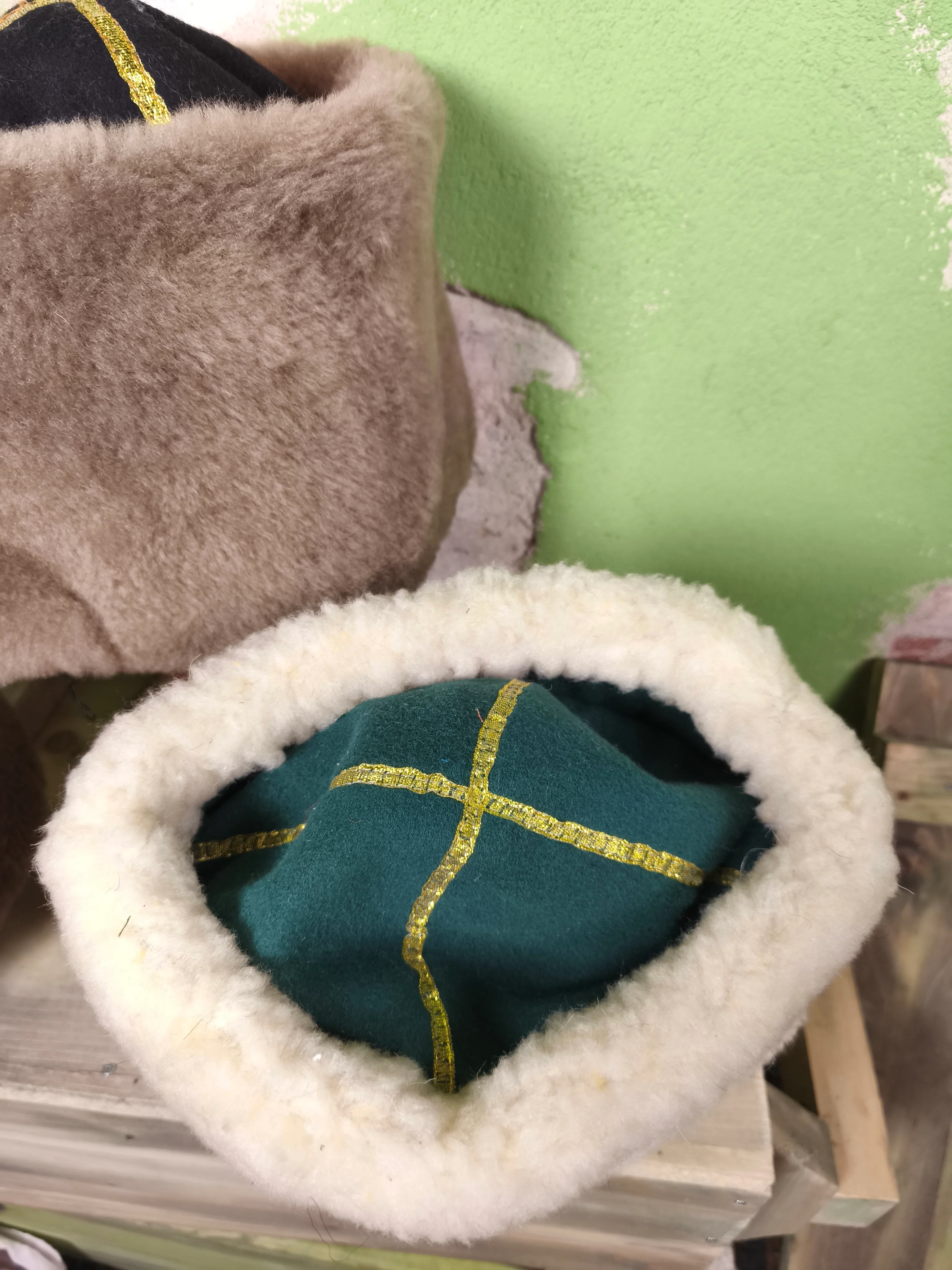 Kubanka Faux Fur Cossack Papakha - Image 3