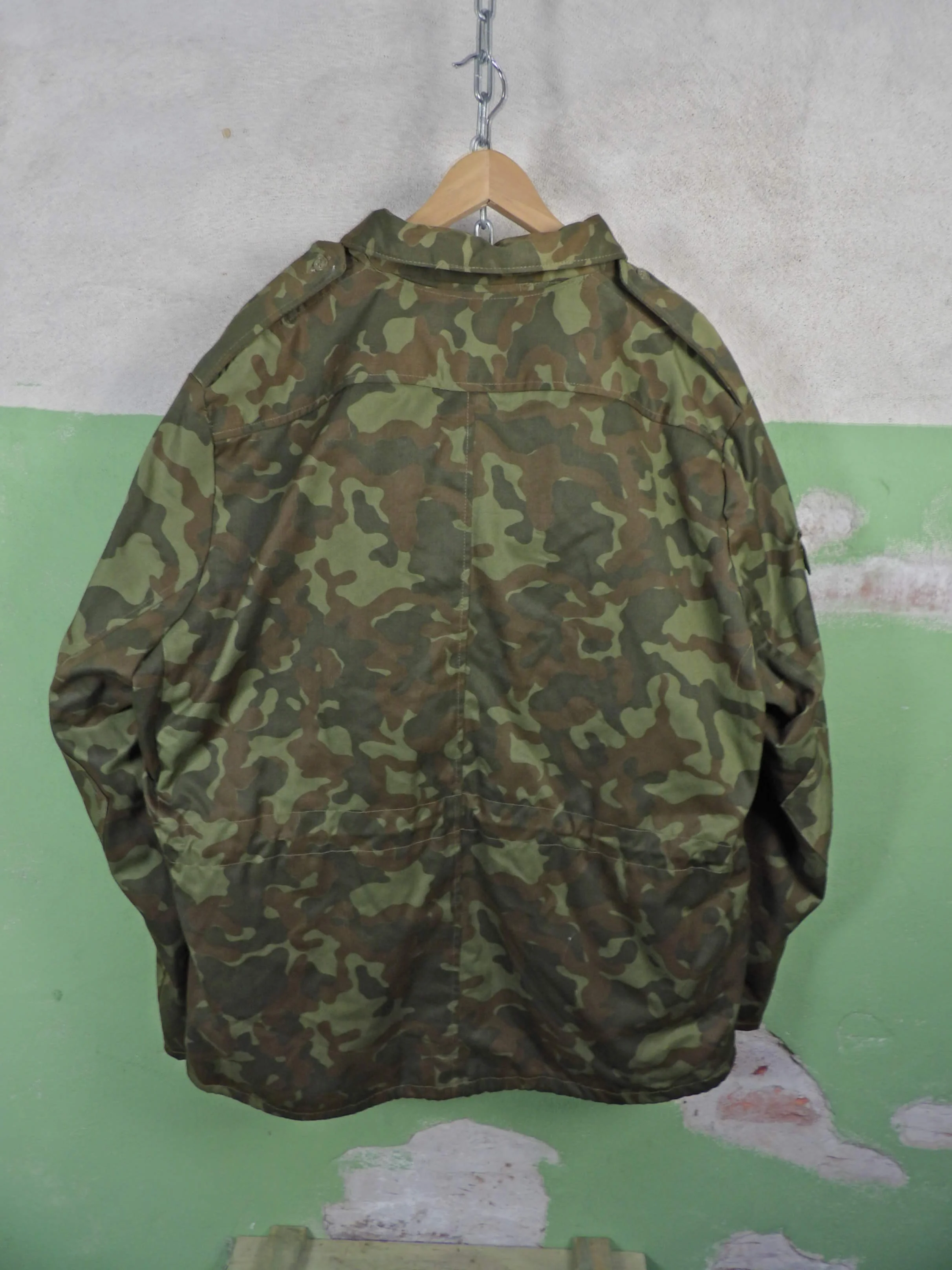 Unissued Russian TTsKO Butan Winter Jacket 60-4 - Image 9