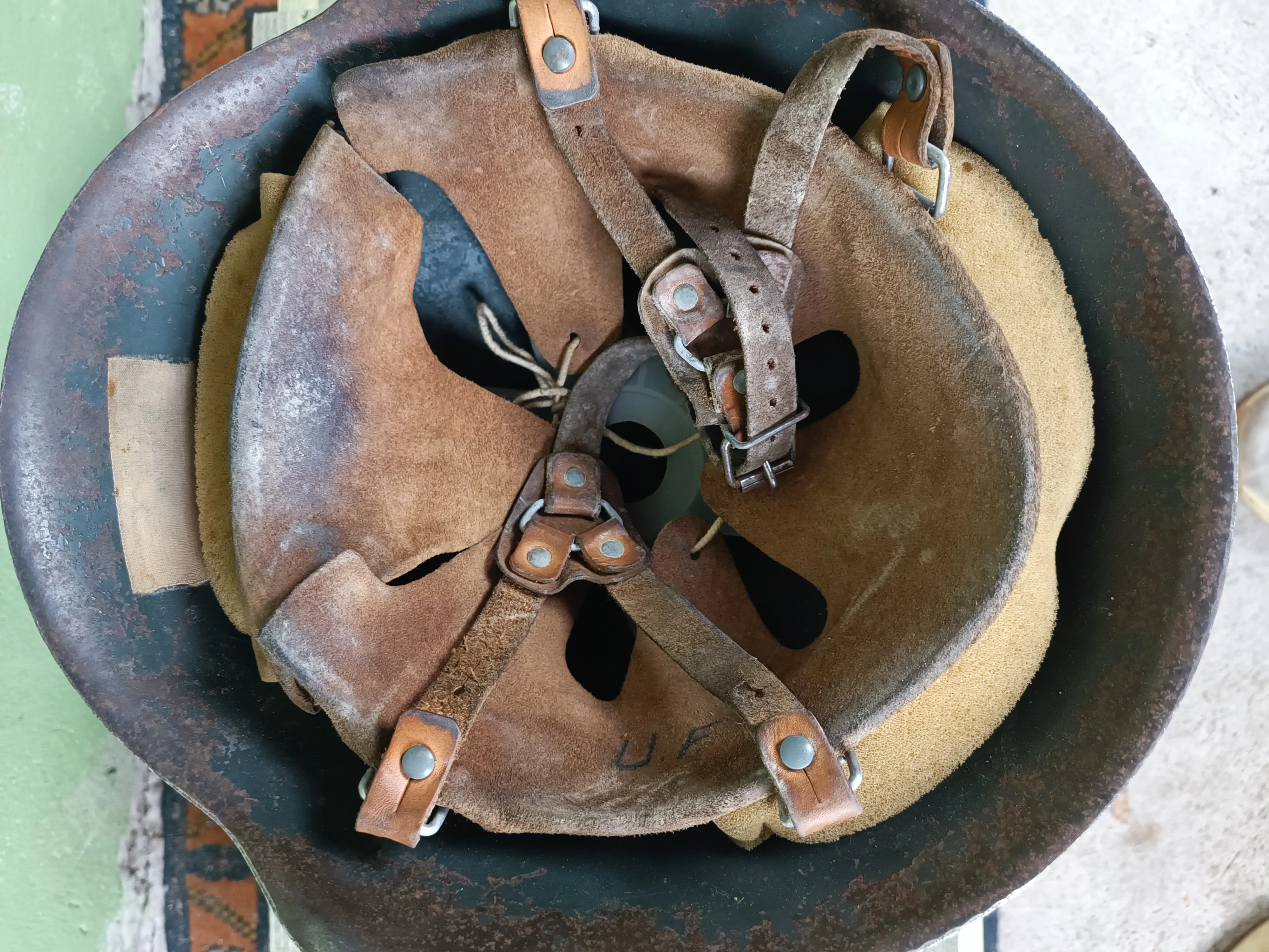 Heavy Issued East German DDR M56/76 Helmet - Image 5