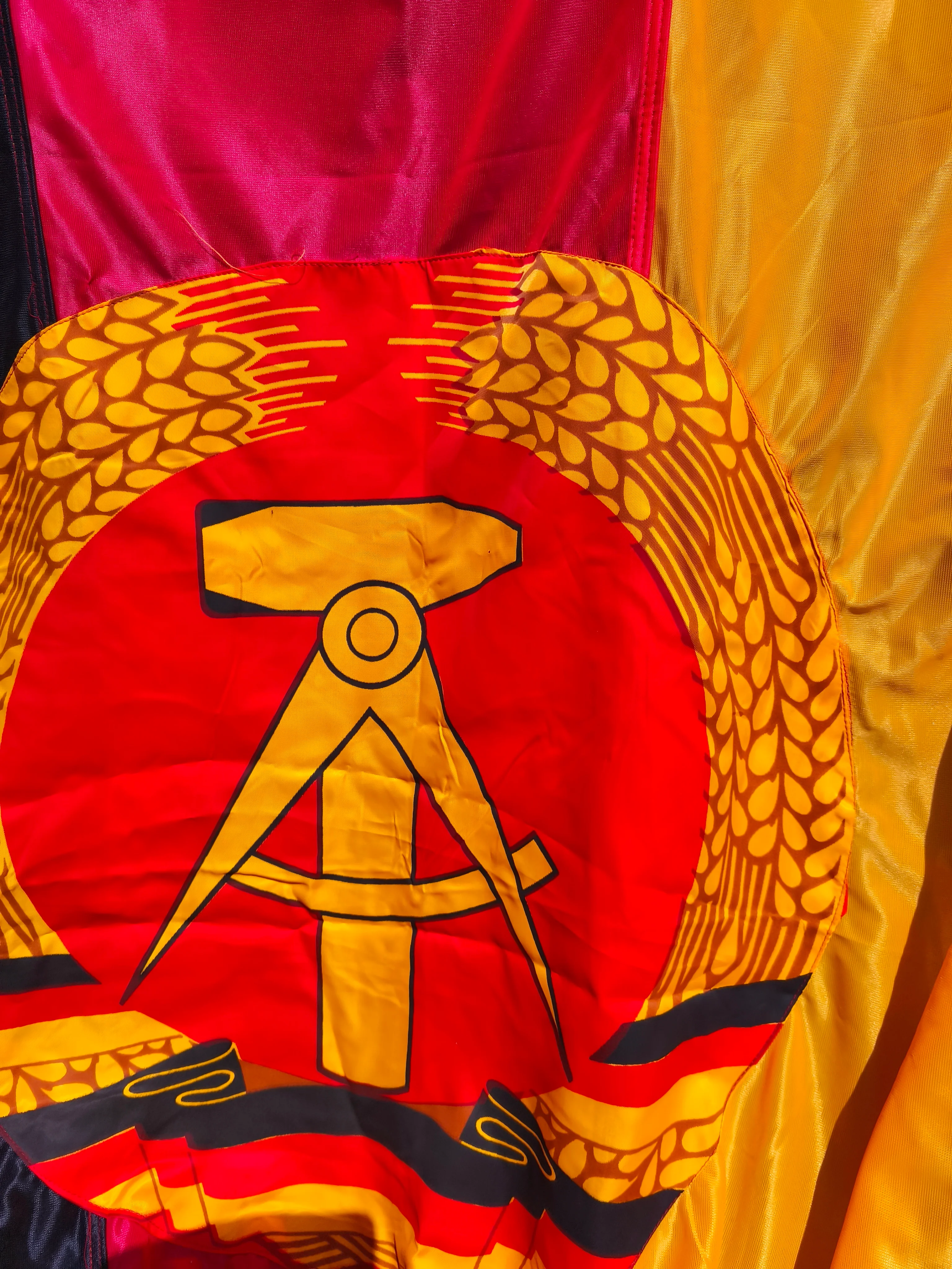 HUGE DDR Parade Flag 360x105cm / 141x41'' - Image 2