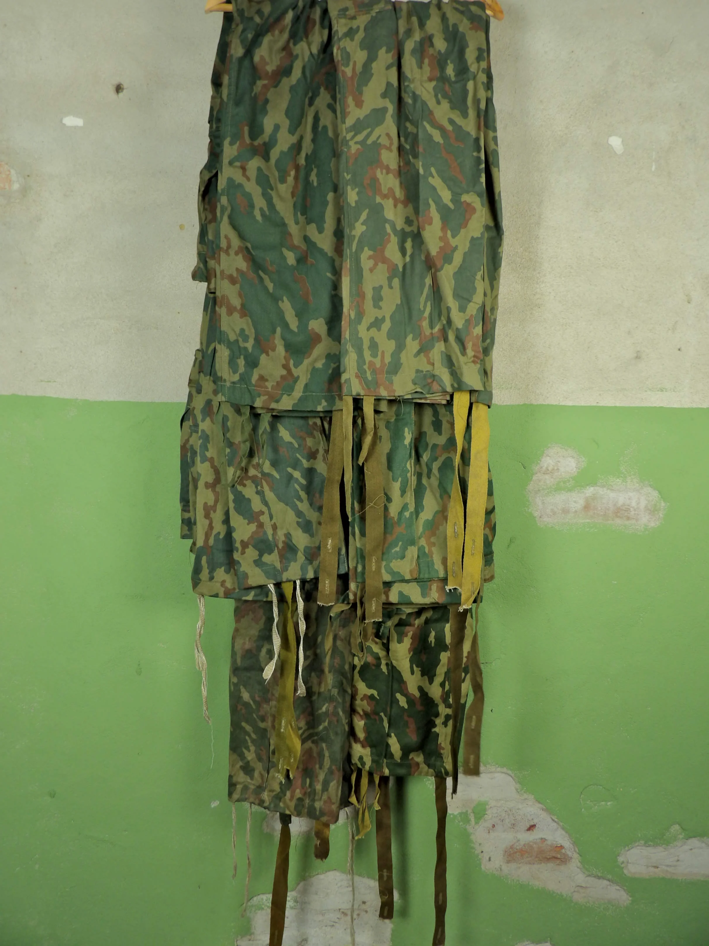 Issued Russian VSR-93 Field Pants (Small-Medium) - Image 3