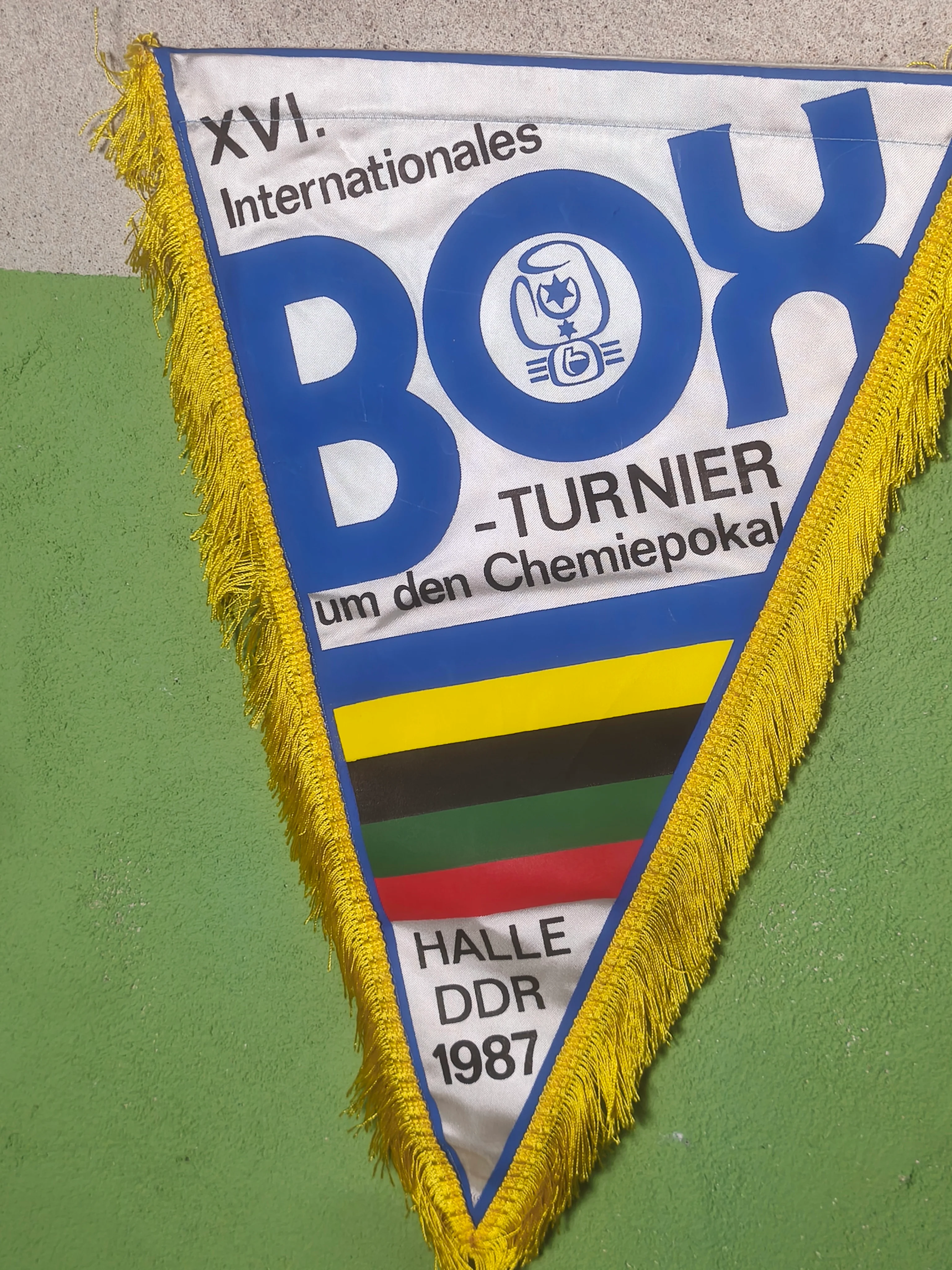 Random Large DDR Pennant - Image 4