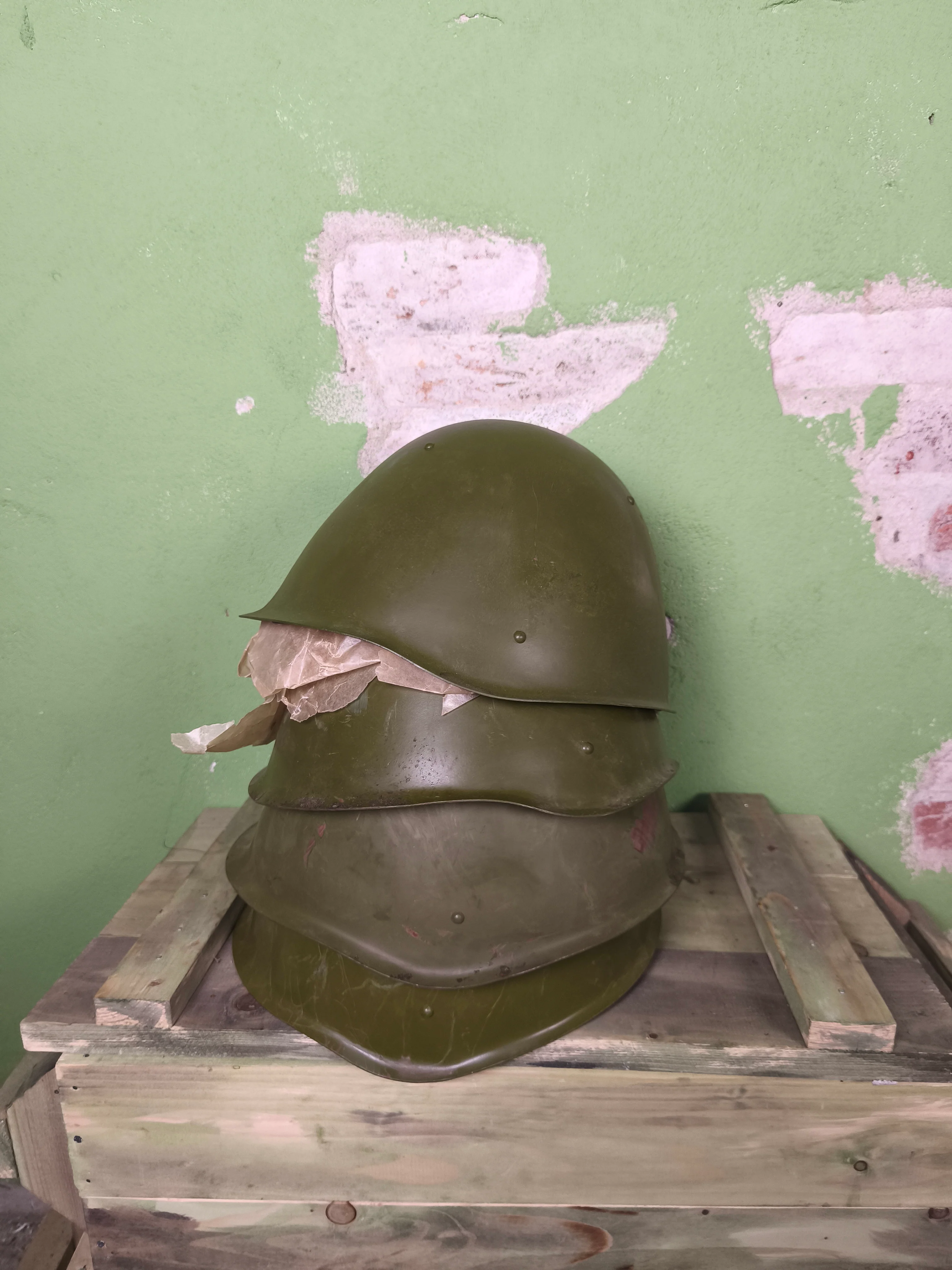 Soviet SSH-68 Steel Helmet - Image 8