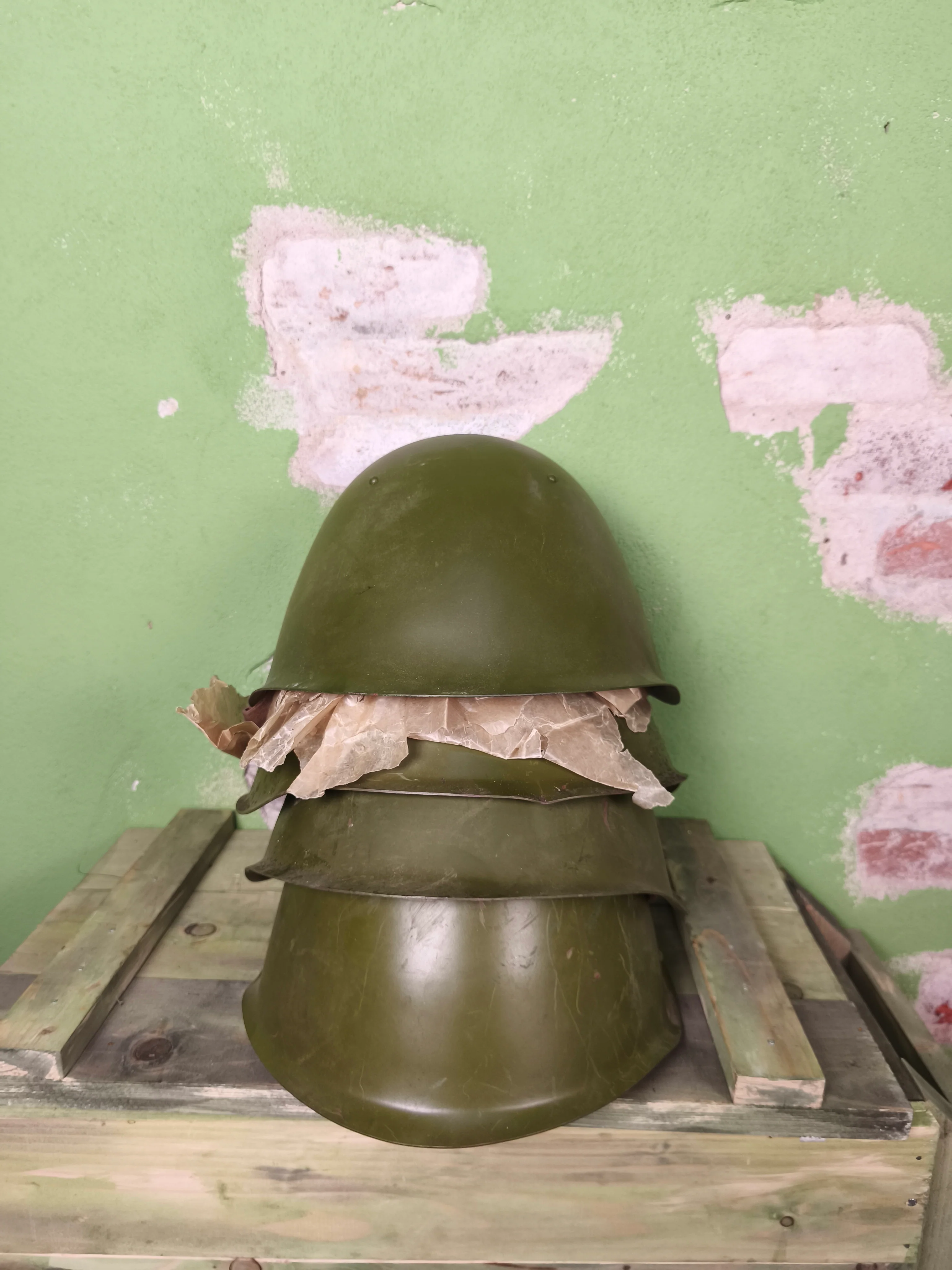 Soviet SSH-68 Steel Helmet - Image 9