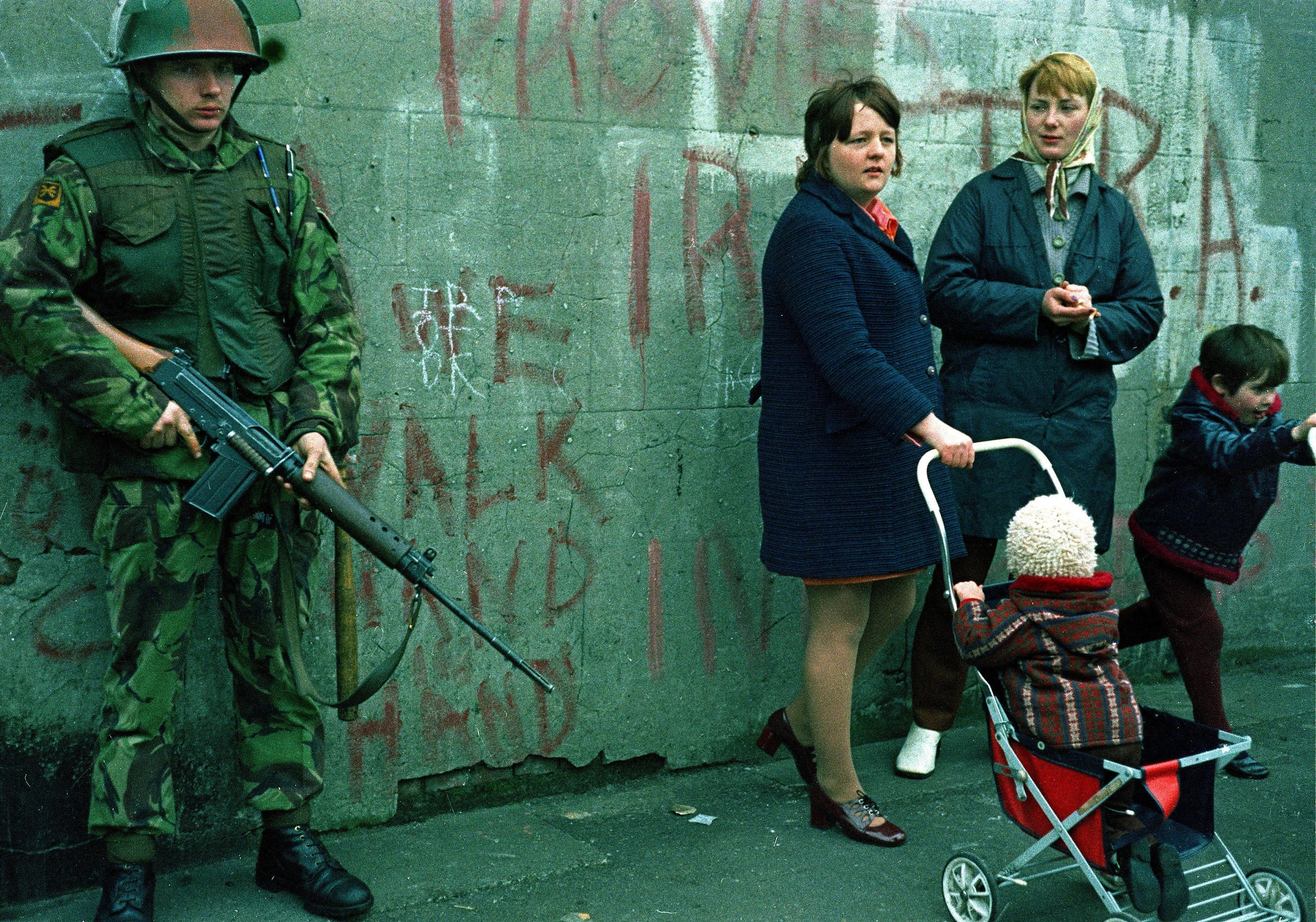 British 1979 Pattern Body Armour ''Northern Ireland'' Flak Jacket - Image 10