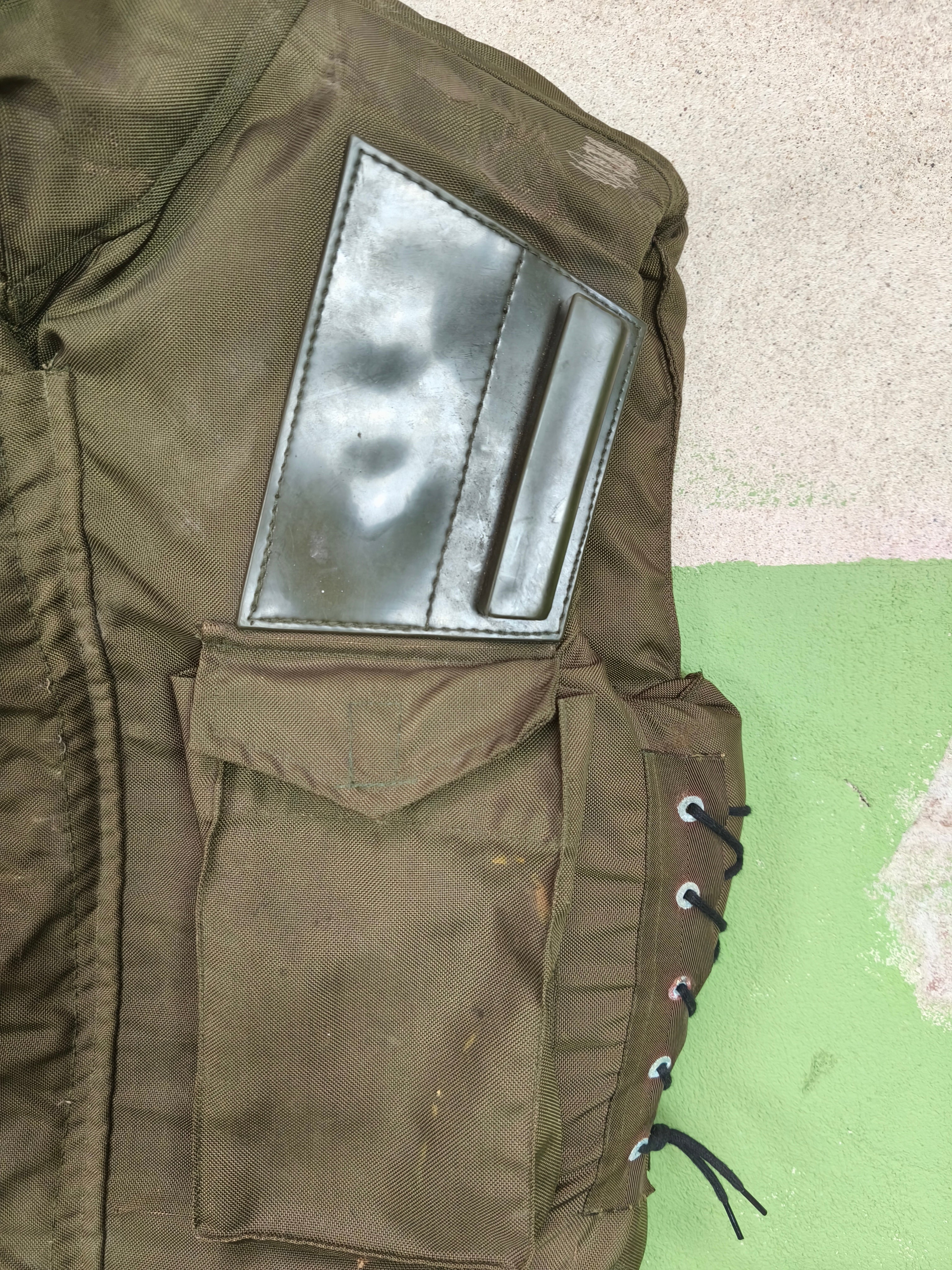 British 1979 Pattern Body Armour ''Northern Ireland'' Flak Jacket - Image 3