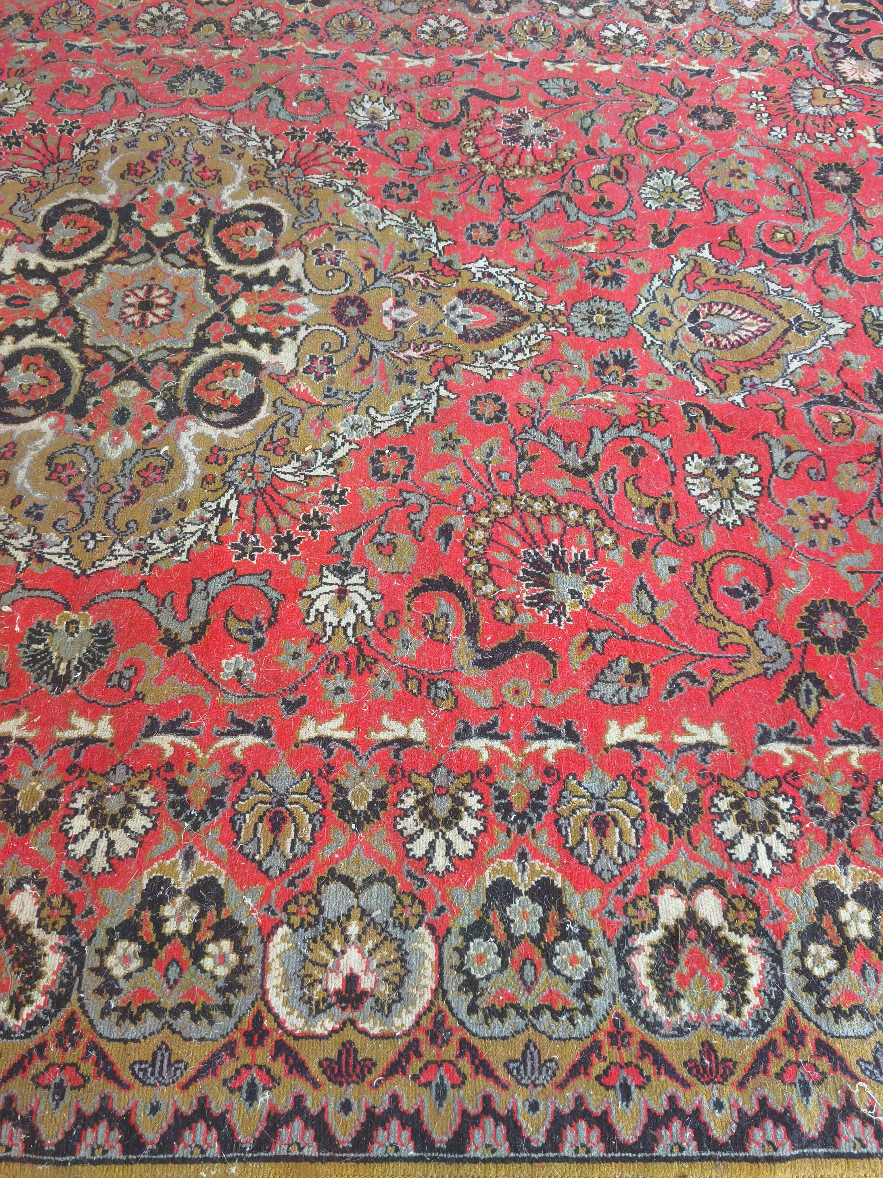 Soviet Wall Carpet 300x200cm / 6.5 x 9.8 feet - Image 5