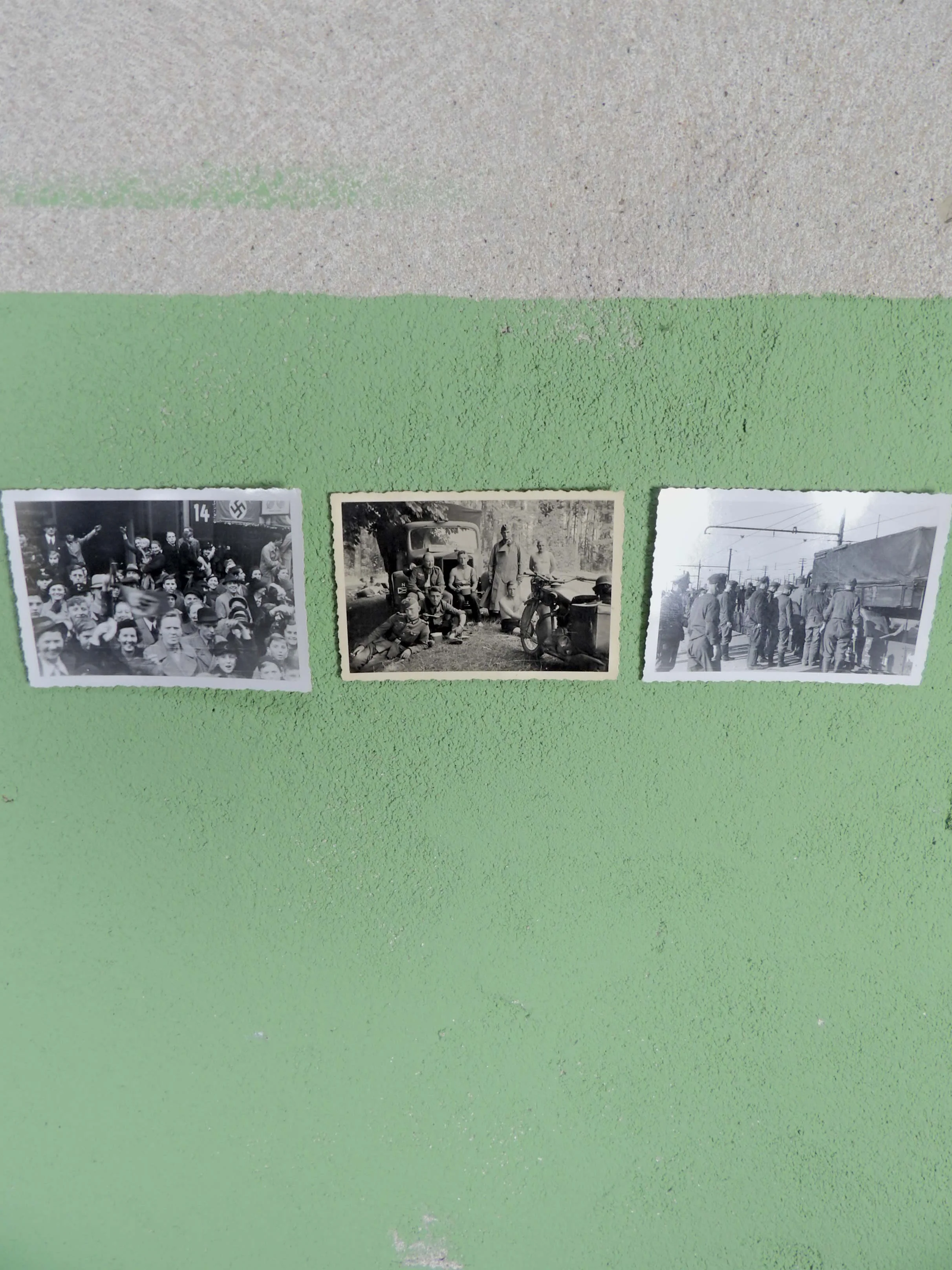Third Reich Random Set of 3x WW2 Wehrmacht Soldier Pictures - Image 3