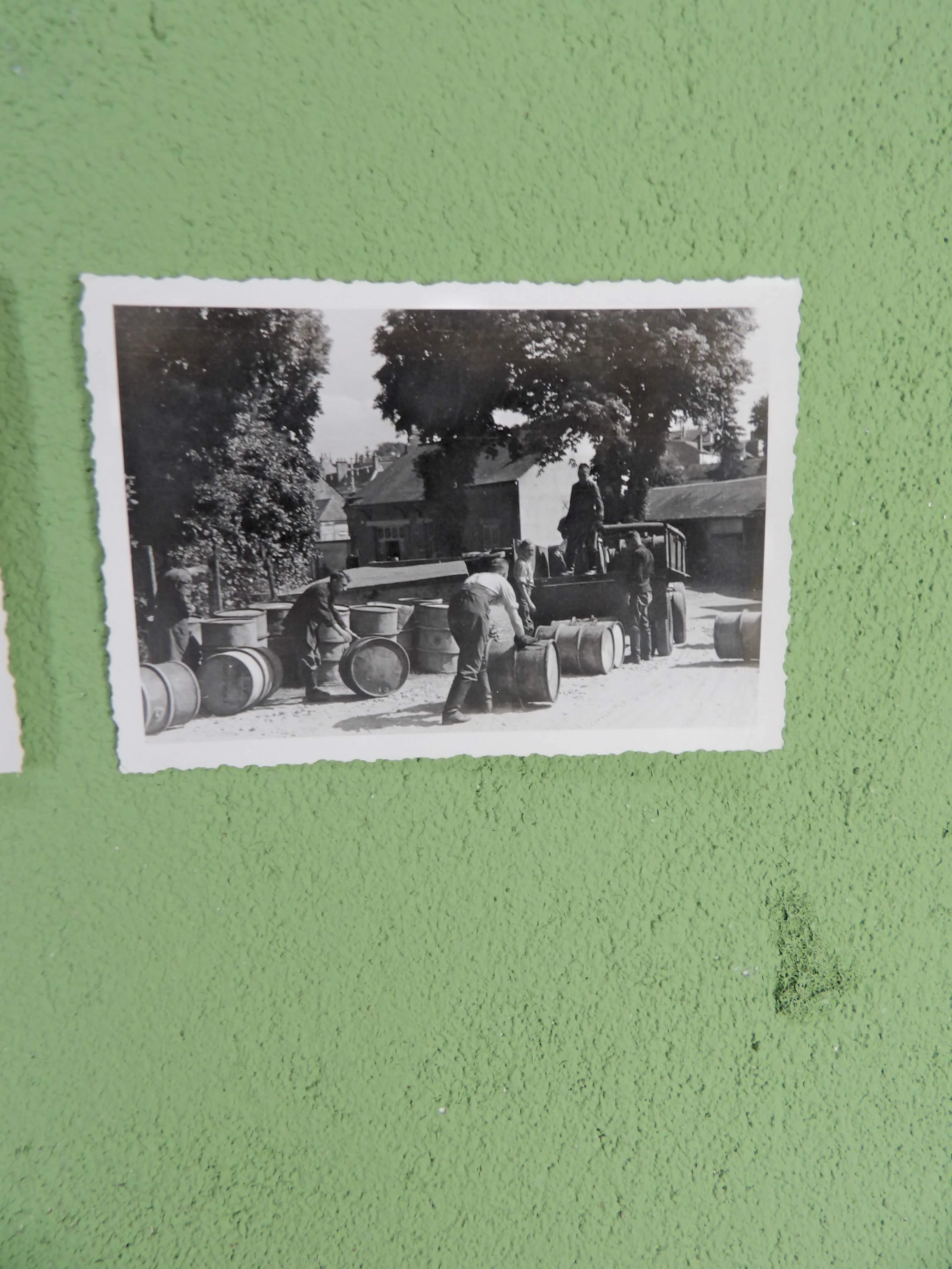 Third Reich Random Set of 3x WW2 Wehrmacht Soldier Pictures - Image 9