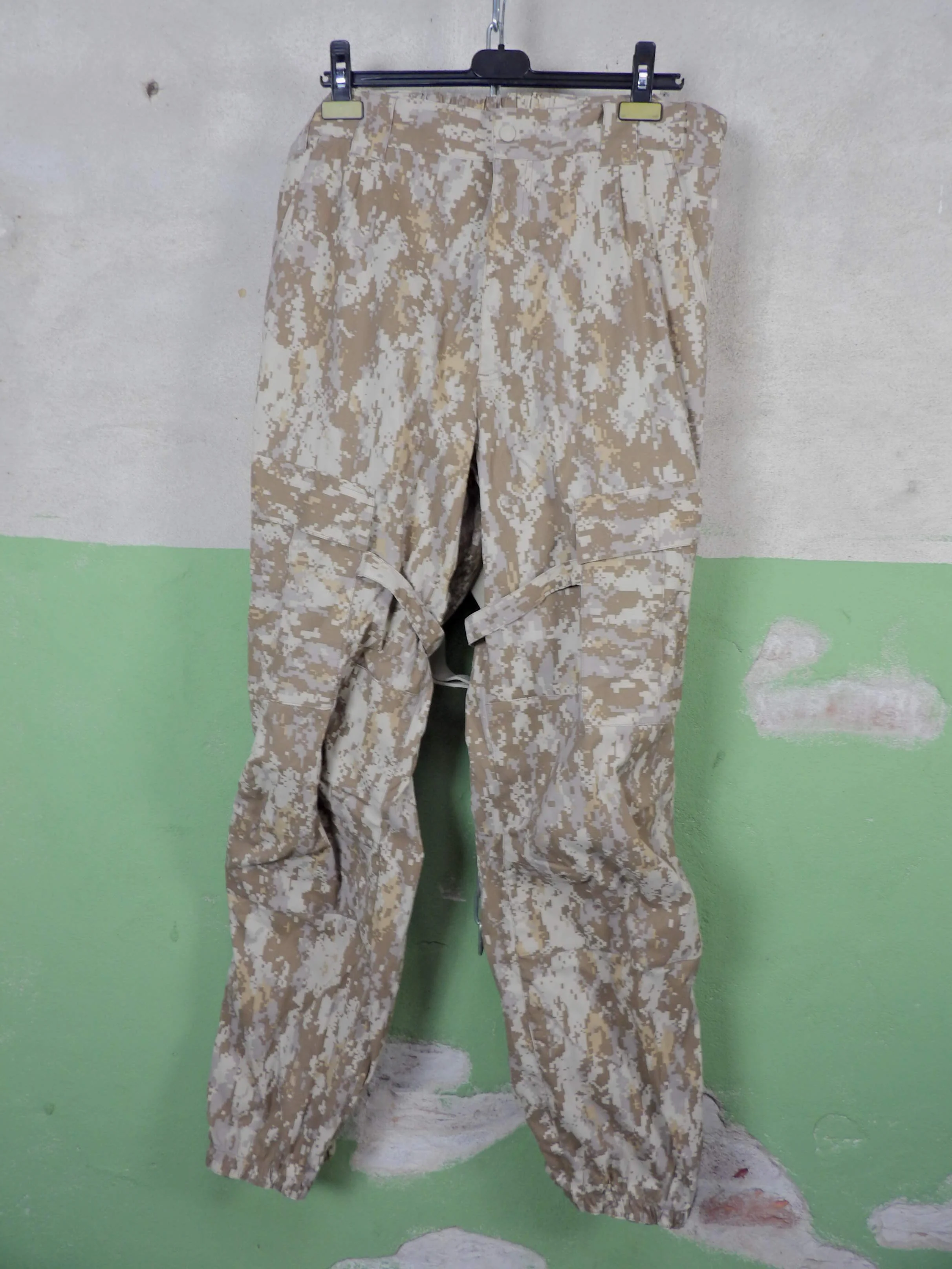 Unissued 2009 Early BTK Russian KSOR '5th Layer' Uniform (52/54-5/6) - Image 11
