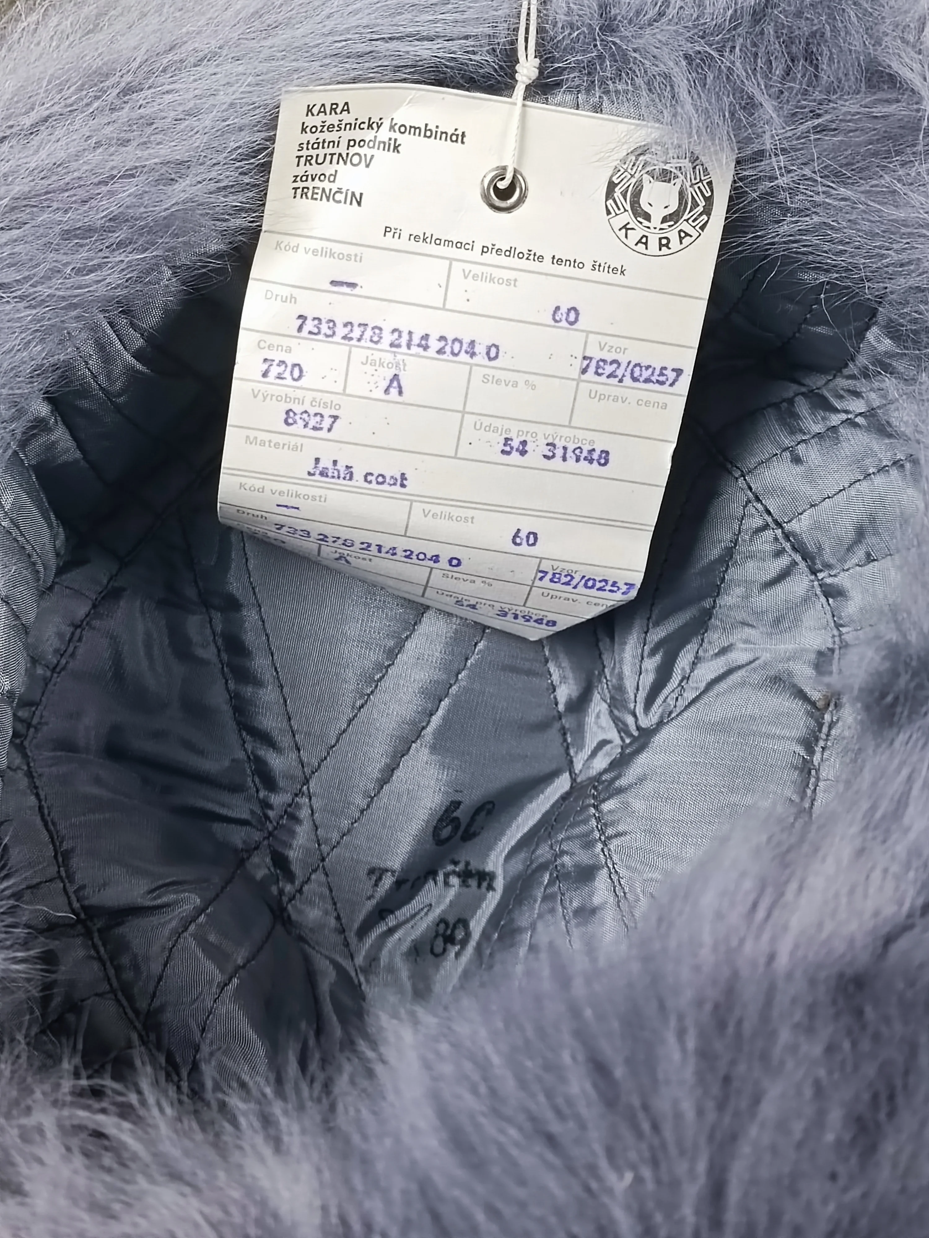 1989 Czechoslovakian Fur Ushankas - Image 5