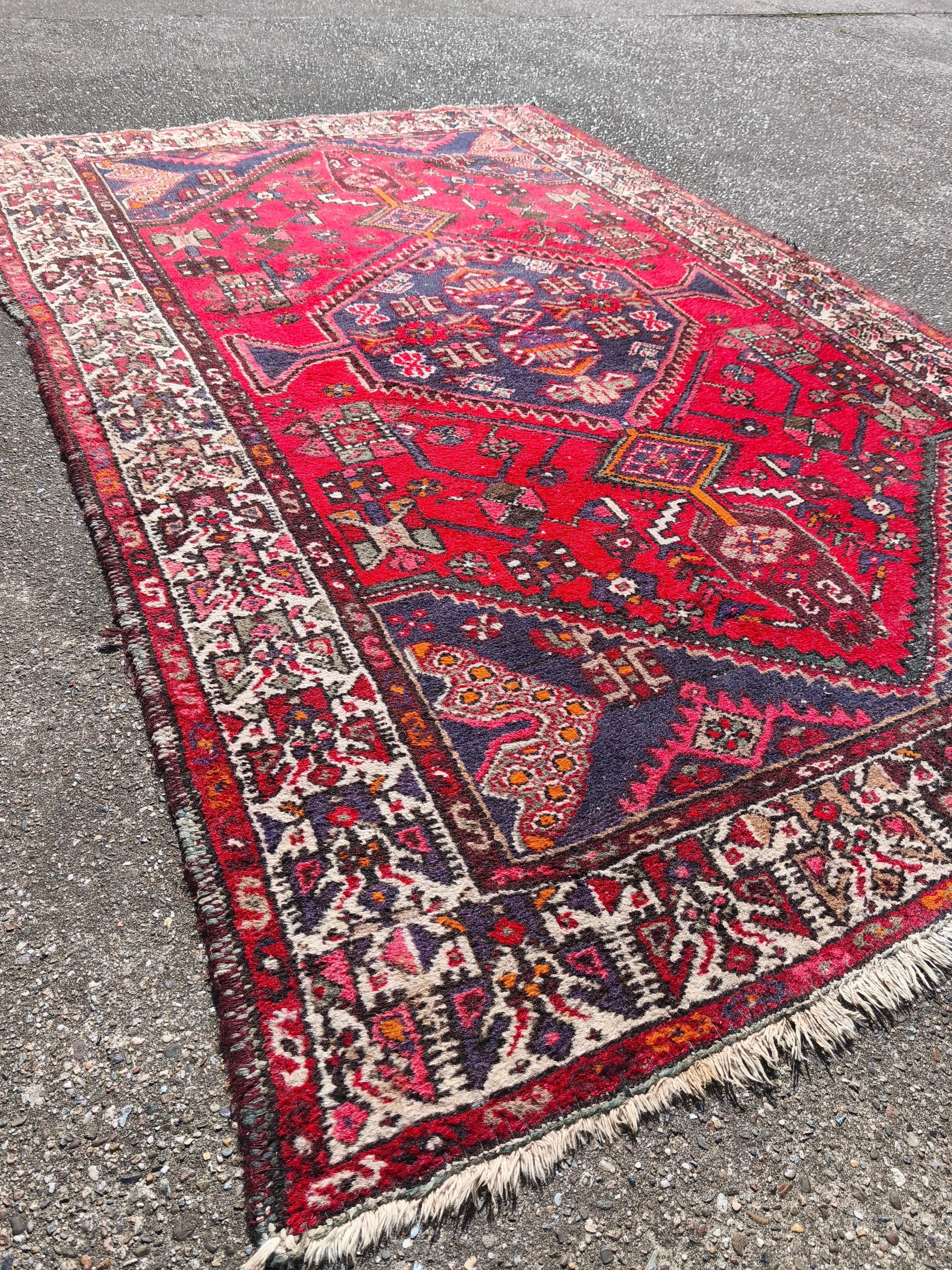 Used Iraqi Made "Hamadan" Carpet 202cmx132cm / 6,6x4,4 feet. - Image 2