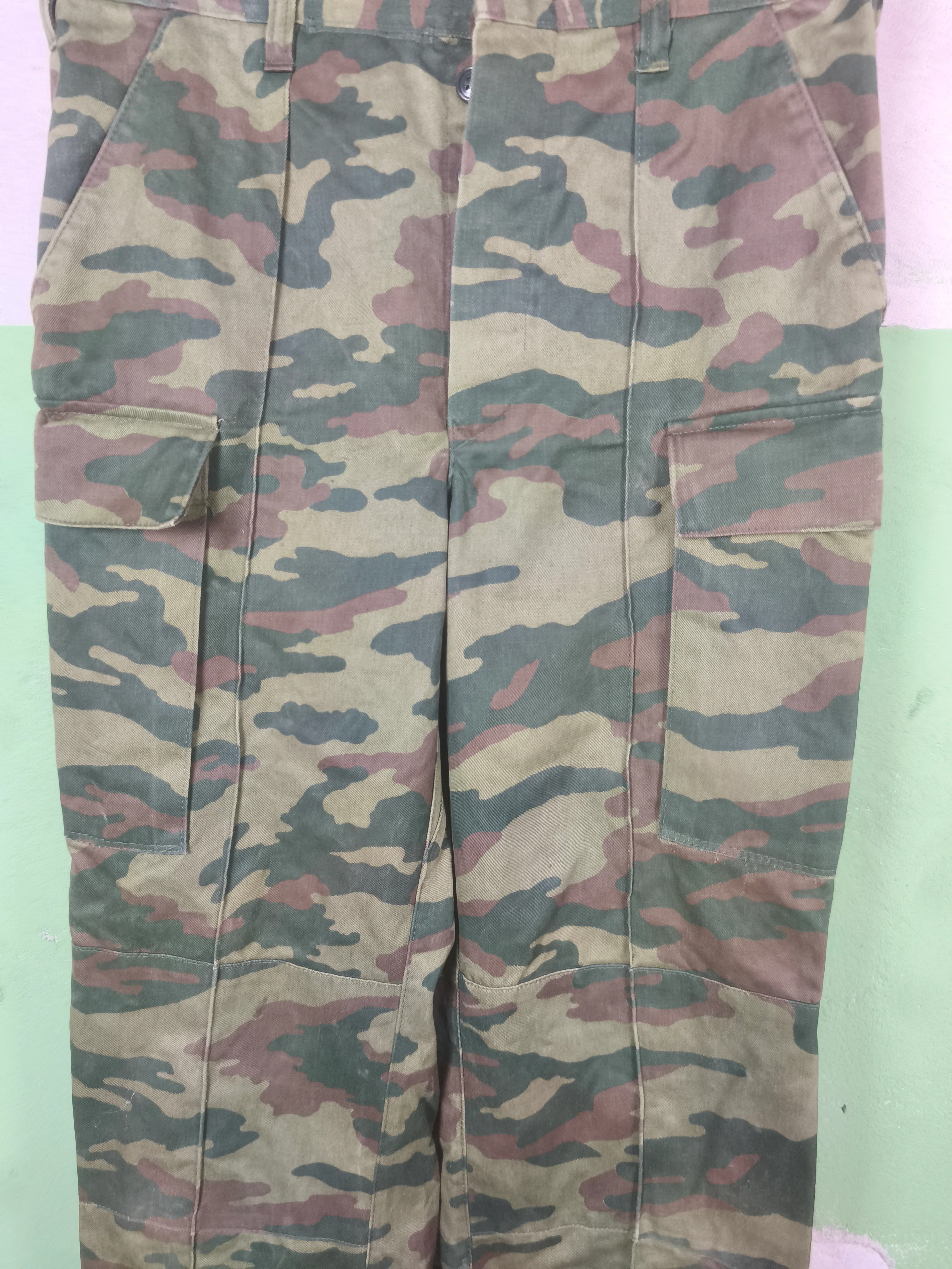 Issued 2002 Russian Army VSR-98 ''Flora'' Field Pants 48-5 - Image 2